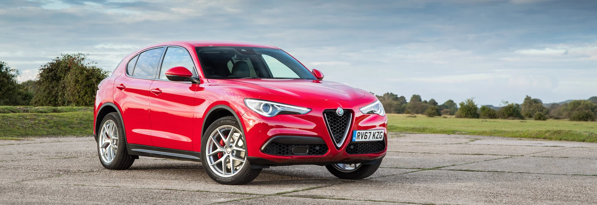 How you can save up to £7,500 off a new Alfa Romeo Stelvio